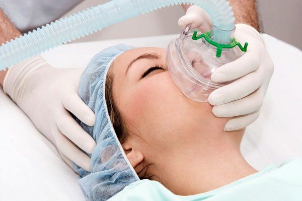 Phản Vệ Trong Nha Khoa: Cẩm Nang Xử Trí Kịp Thời và Dự Phòng Hiệu Quả